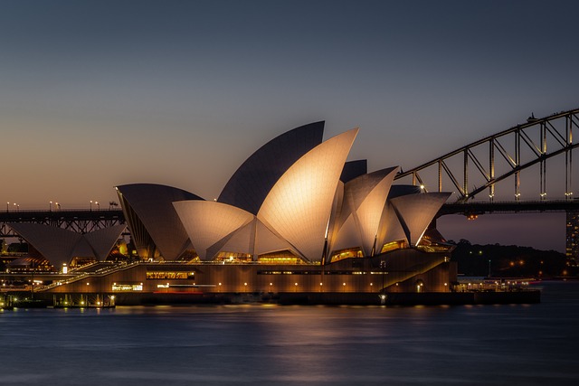 Tragedia a Sydney: Attacco Mortale in un Centro Commerciale