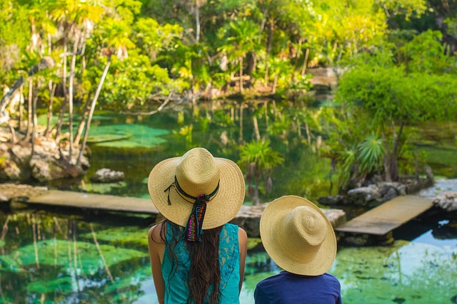 Tulum e Cancun: Viaggio Contraddittorio nel Cuore della Riviera Maya