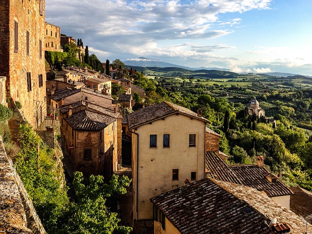 Restauro di borghi storici e casali toscani: tecniche e incentivi per il recupero