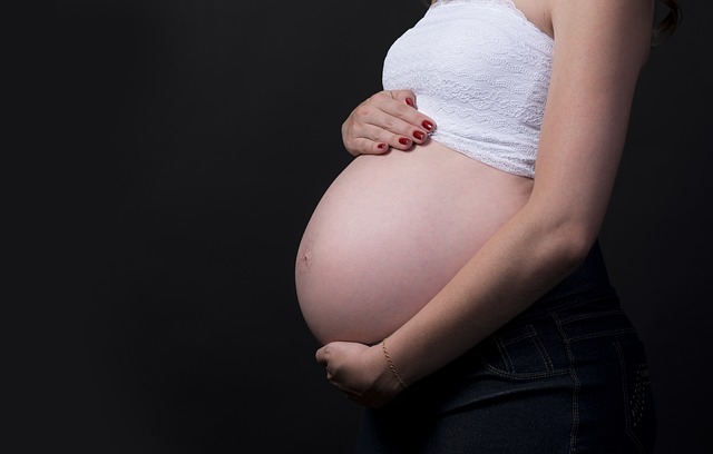 Scopri come gestire la nausea in gravidanza con i nostri consigli