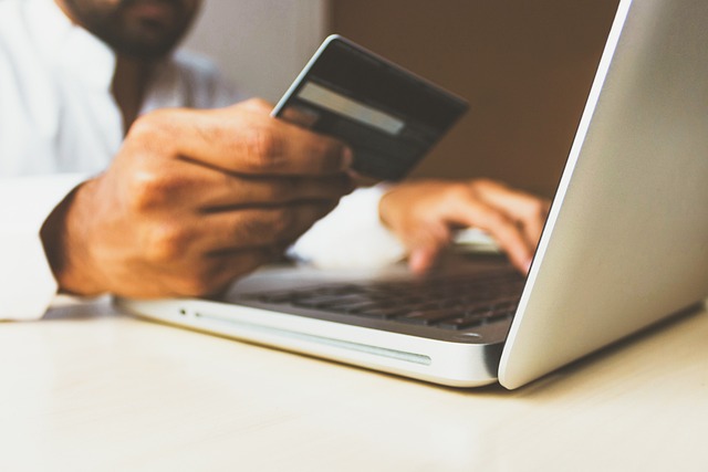 Preventivo auto online e frodi assicurative: a cosa stare attenti?
